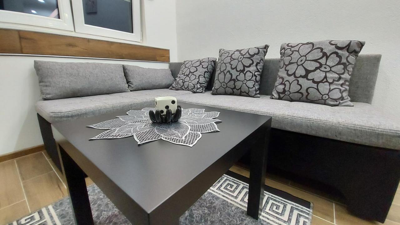Apartmani Lukic Valjevo Eksteriør billede